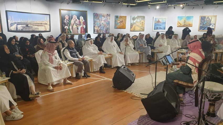 الصالون النسائي بـ”فنون جدة” يدشن موسمه الجديد بـ”شجن القصائد”