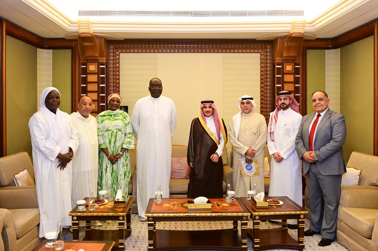 رئيسا الاتحادين السعودي والأفريقي لكرة اليد يبحثان تعزيز التعاون المشترك في جدة