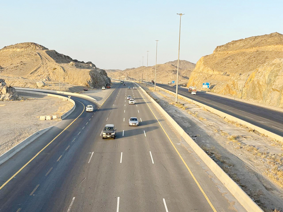 “الطريق المباشر” تعزيز لوجستي للعمرة والحج وتنمية اقتصادية